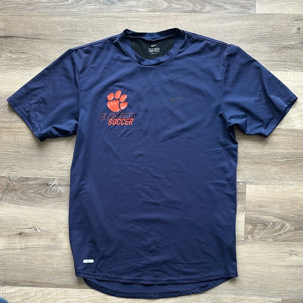 Nike Elite Dry Fit Clemson soccer shirt